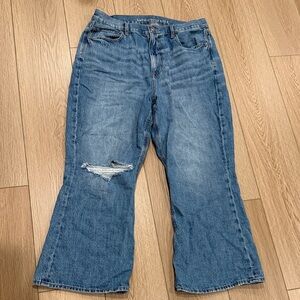 American Eagle Flare Distressed Denim pants Women’s Jeans Size 16 Short XL Short